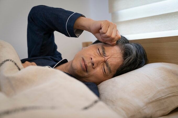 眠れない