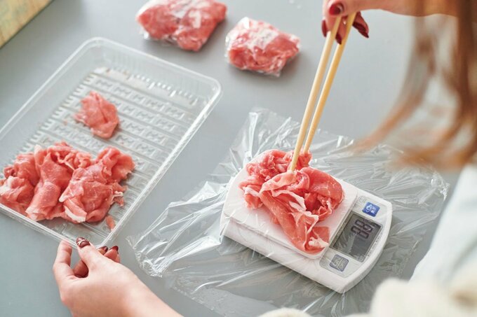 お肉を小分けに
