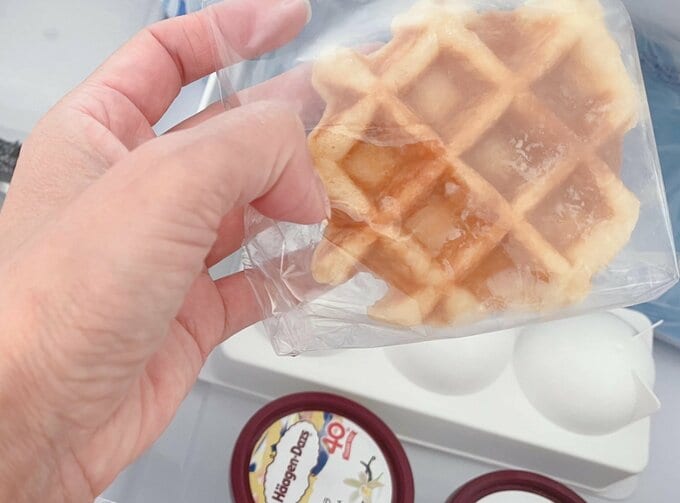 そのまま自然解凍でおいしく食べれます