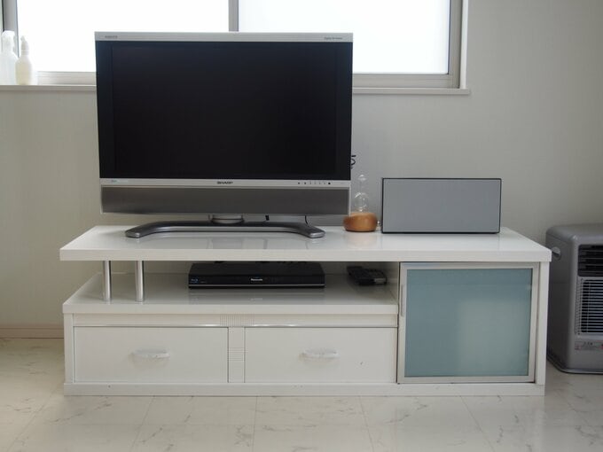 テレビ台収納