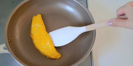 料理のストレスは「フライパンのこびりつき」からやって来る。消耗品として1年ごとに買い替える3つのメリット