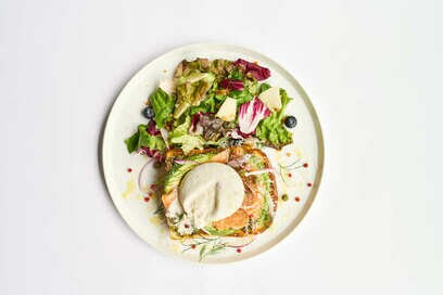 渋谷駅徒歩1分のおしゃれホテル。手頃に朝からつくりたてチーズを満喫