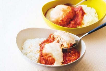 10分で激ウマ！「トマトカレーハンバーグ」レシピ。ボウル要らずで簡単、ふっくらの秘密は厚揚げ