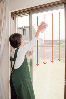 花粉終了、梅雨はまだ！じつは窓掃除にベストな時期！