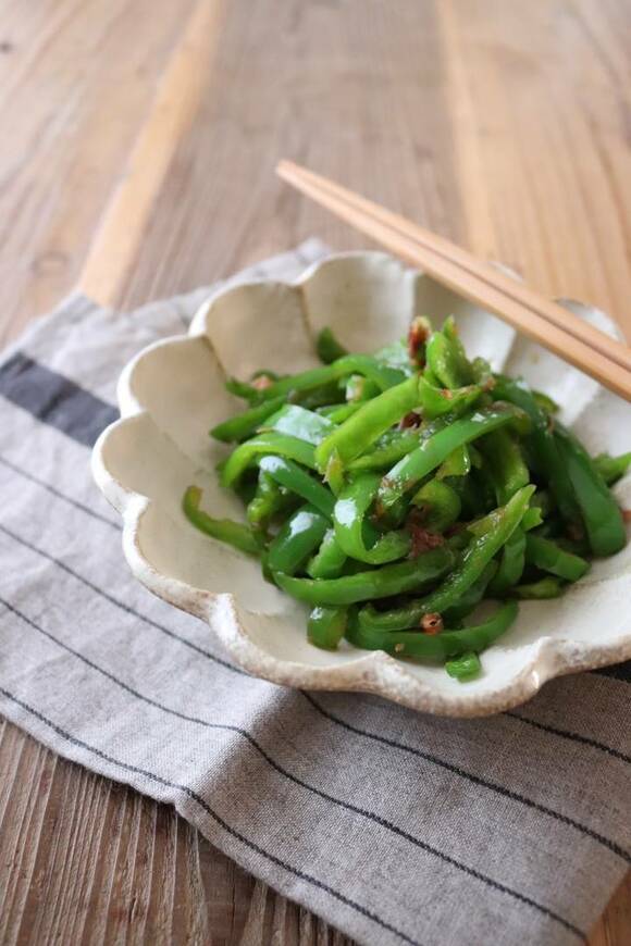 ピーマンのおかかショウガじょうゆ