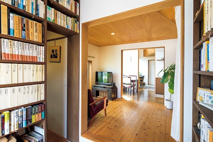 玄関ホールからの眺め