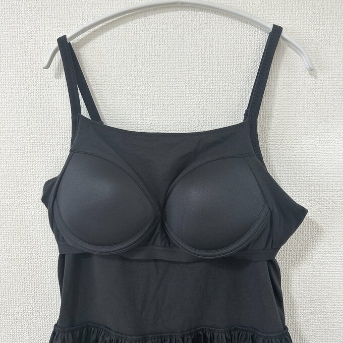 キャミソールのブラトップ部分の画像。