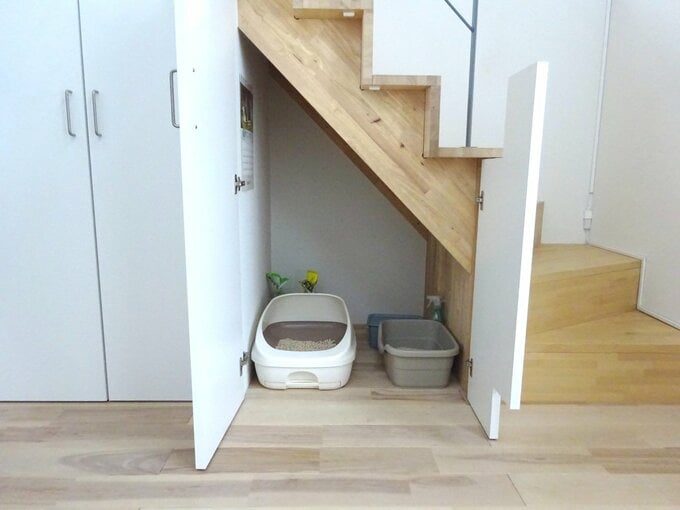 階段下のネコのトイレスペース