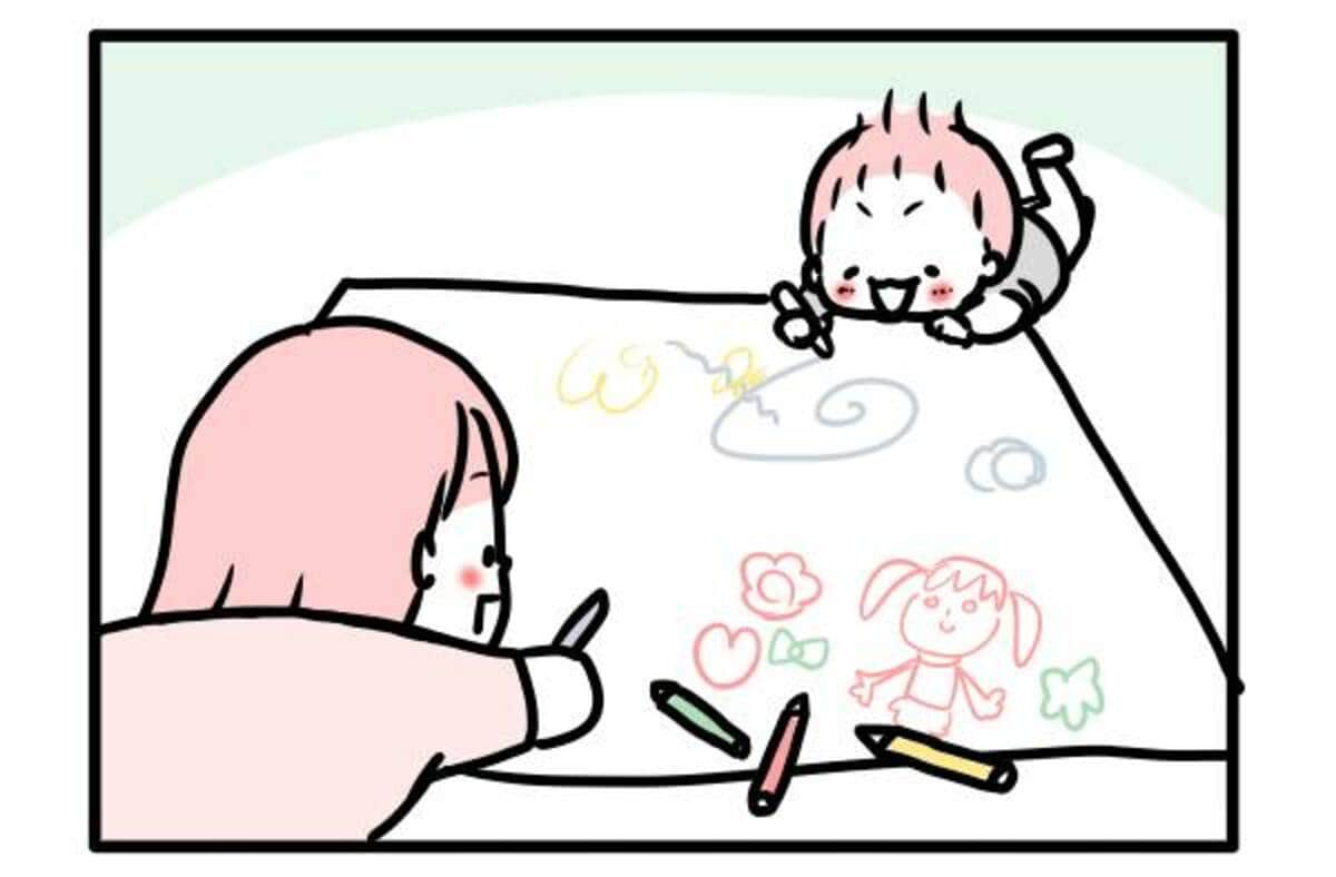 子どもの夢!長~い紙に無心でお絵描き<モチコの節約遊び 子どもの夢!長~い紙に無心でお絵描き<モチコの節約遊び