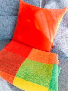 15分でもいいので、ブランケットを引っぱり出して、ソファで眠ります