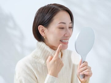 更年期からは「顔の下半身」を動かすこと。医師が教えるたるみ防止策