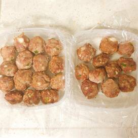 毎日のお弁当に。半端野菜も使いきれる冷凍肉団子が便利