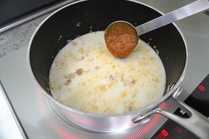 味噌マヨ担々麺工程