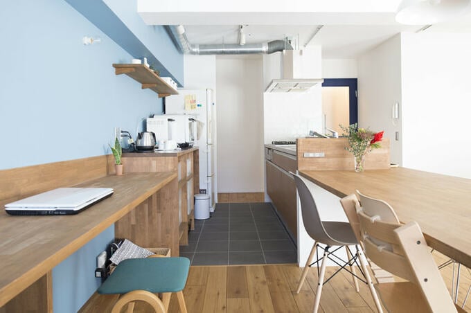 キッチン一体型ダイニングテーブル