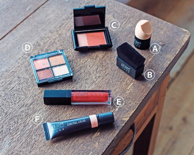 リップアイシャドウ