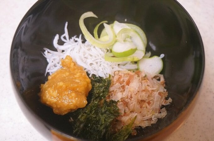 お鍋を使わずに簡単につくれちゃう