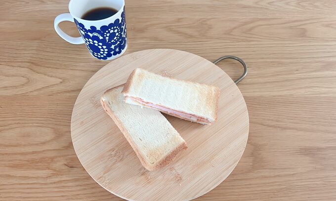 ケチャップとハムとチーズ