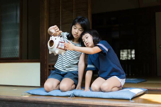 蚊取り豚と子ども2人