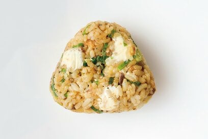 おかずのいらない「絶品おにぎり」レシピ4つ。白菜漬け×カツオの“シャキッと食感”がウマッ！