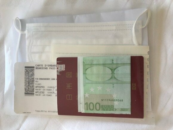 クリアファイル表