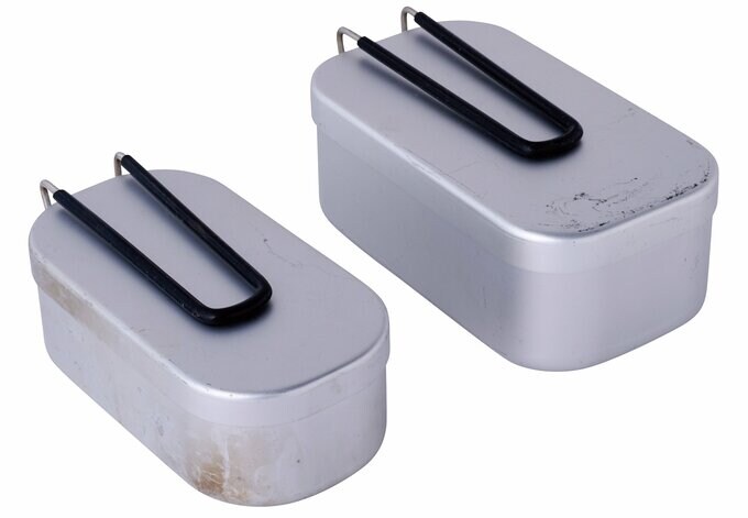 メスティン1合(左)と、メスティン1.5号(右)の2サイズ展開