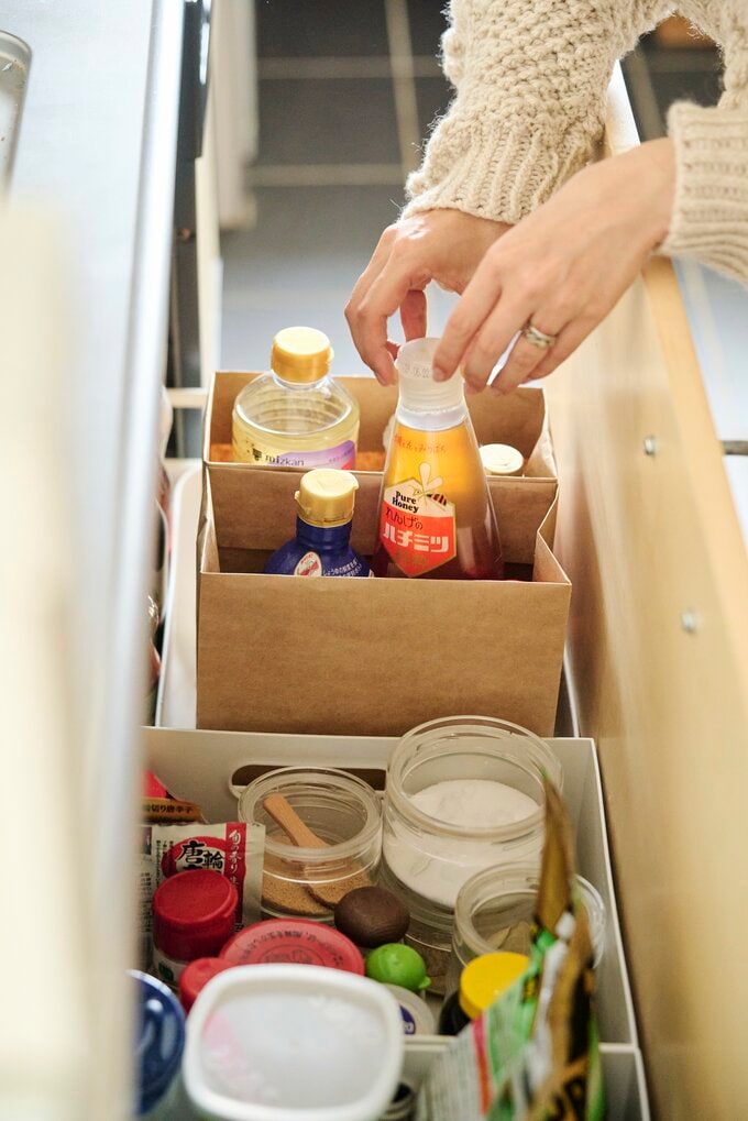 調味料を収納している