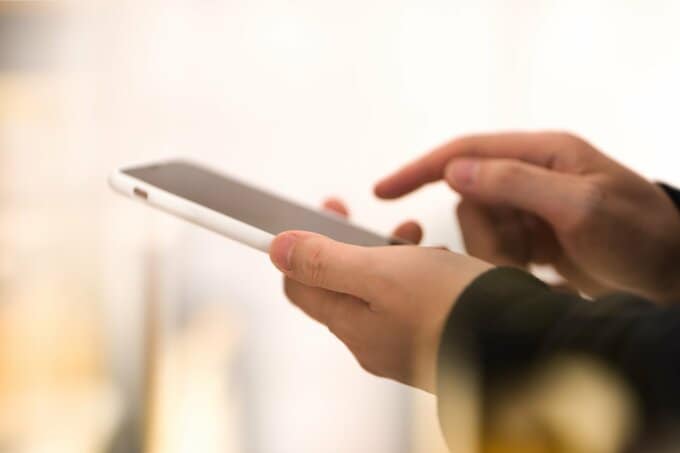 スマートフォン