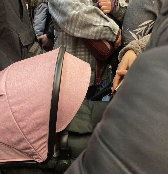 電車内にいた赤ちゃん