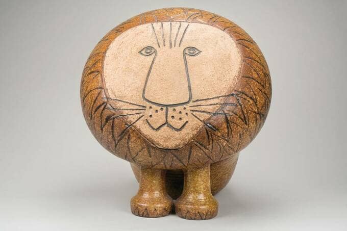 「ライオン(アフリカシリーズ)」