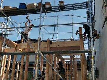 マイホームの「上棟」を見学、思い出を残そう！職人さんとの関係づくりにもよい機会に