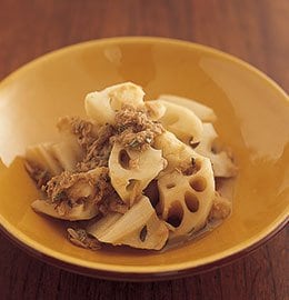 サラダ感覚で味わえる、秋のつくりおきおかず！レンコンのツナマリネ