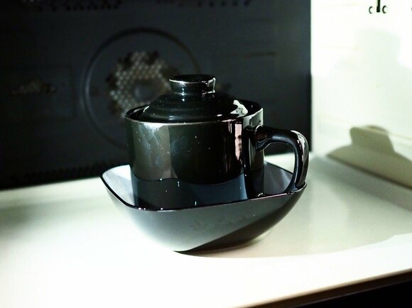 100均のレンジOKの器の中に入れて加熱しました。