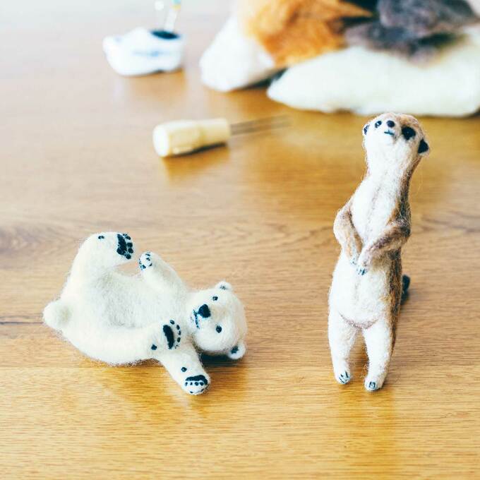 羊毛フェルトでつくった動物