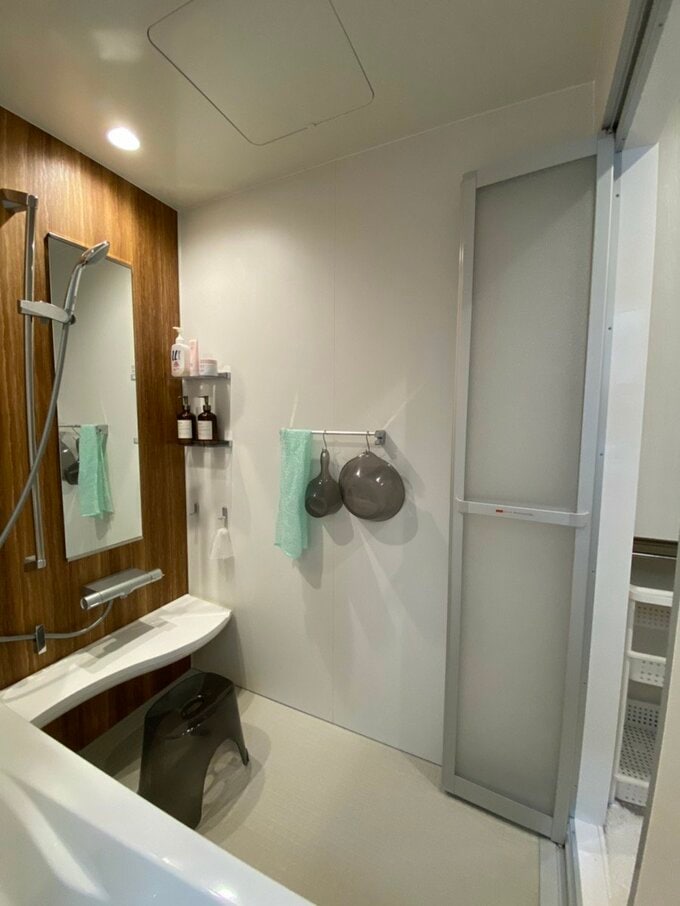 折れ戸をあけたときの洗い場の様子