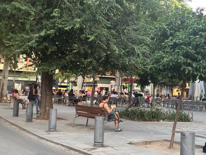 スペインの街かど