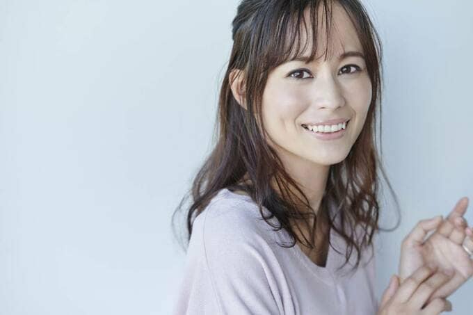 さらにメイクアップした様子