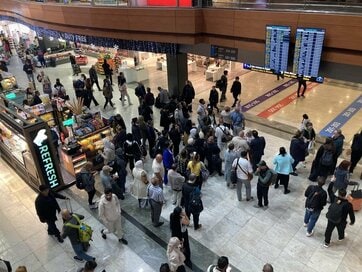 50代、自由で快適な「ひとり旅のルール」5つ。荷物はリュック1つ、軽量の上着は必須