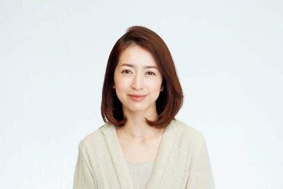 50代からの“老け見え”回避テク。髪は正面だけでなく「横髪や後ろ髪」こそチェックを
