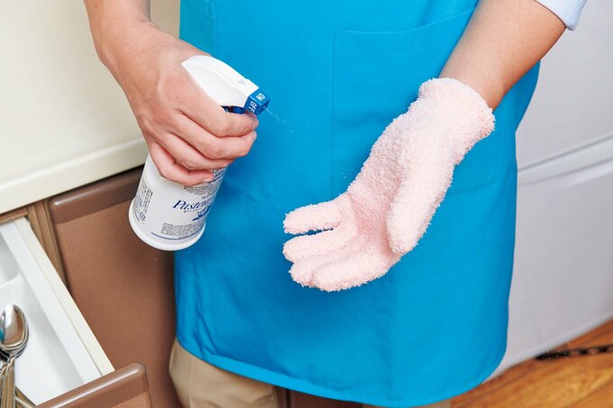 手袋にアルコール