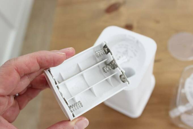 電池を入れる部分