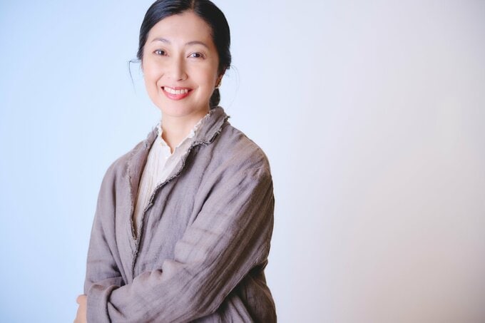 鶴田真由さん