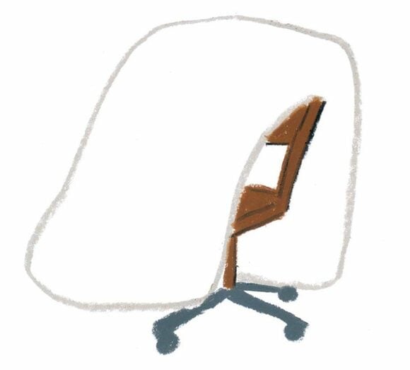 布団はイスにのせて日当たりのいい場所に