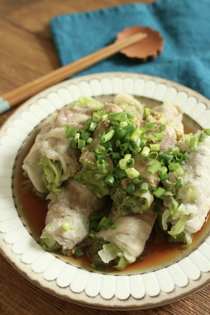 レタスの豚巻き