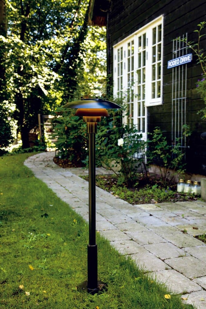 ルイスポールセンのガーデンライト