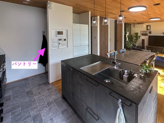 パントリーの位置