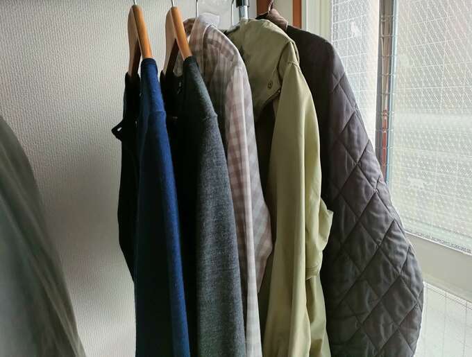 クローゼット替わりのスチールラック