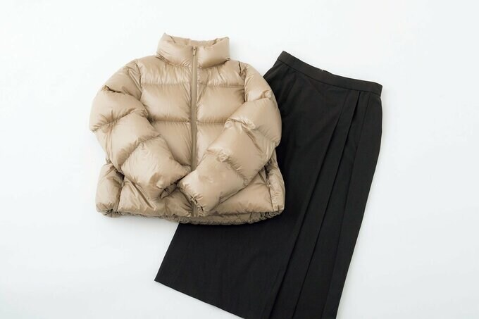 ダウンとスカート