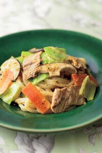 パンチのある焼きうどん