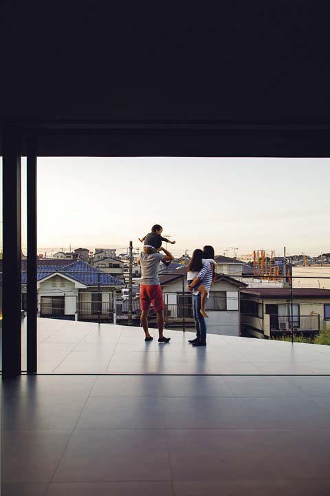 綺麗な夕暮れを望めるテラス