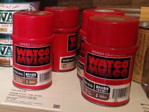 ワトコオイルの小さめの缶